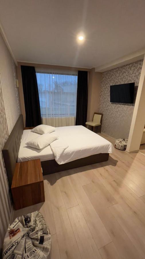 Star Hotel Тулча Экстерьер фото